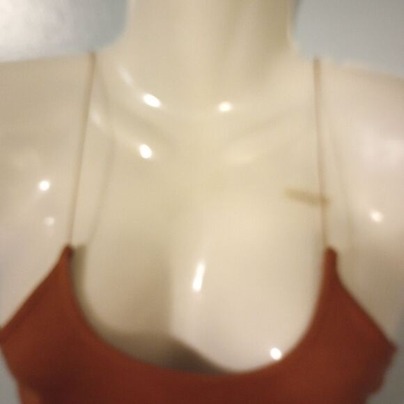 - ✨ New double zero spaghetti strap bodysuit - Picture 3 of 12